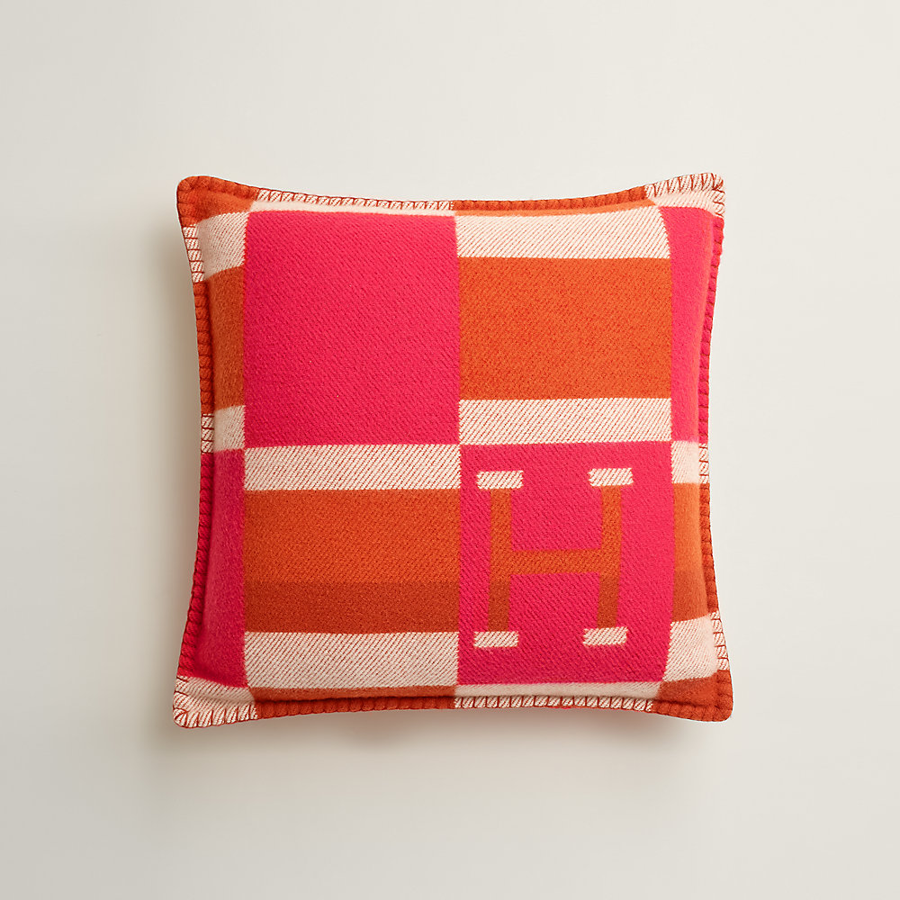 Avalon Bayadere pillow - Pink | Hermès Hong Kong SAR